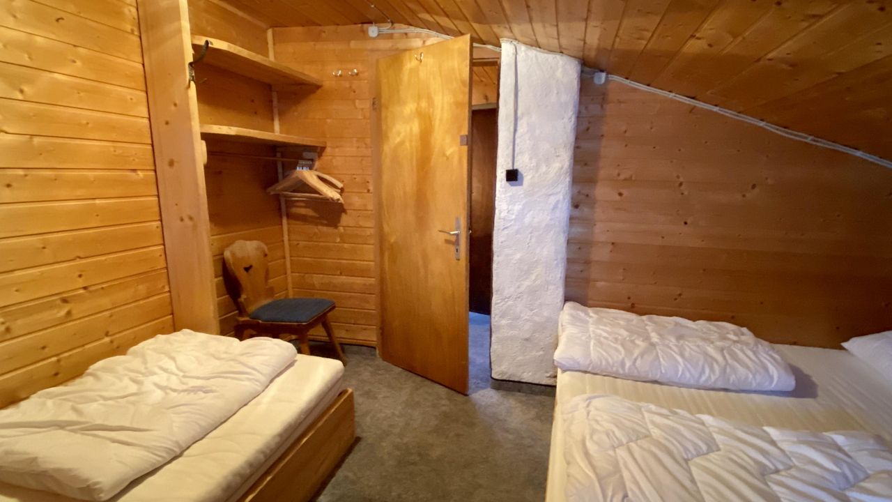 Schlafzimmer für 4 Personen Schlafzimmer für 4 Personen